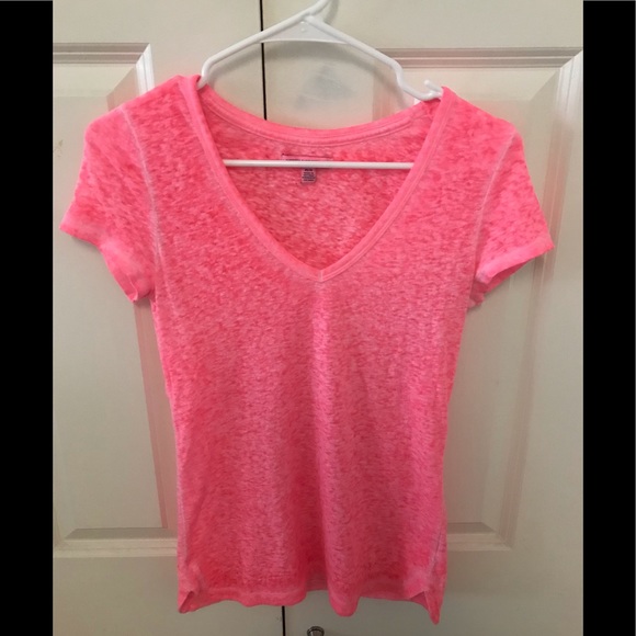 American Eagle Outfitters Tops - American Eagle tee